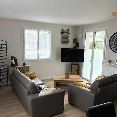 Maison 3 Chambre, 25 Minutes Circuit, Jardin, Wifi Appartement Loué