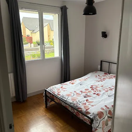 Maison 3 Chambre, 25 Minutes Circuit, Jardin, Wifi * Loué