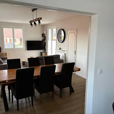Maison 3 Chambre, 25 Minutes Circuit, Jardin, Wifi Appartement Loué
