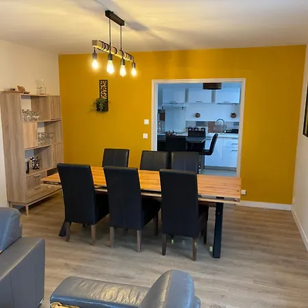 Maison 3 Chambre, 25 Minutes Circuit, Jardin, Wifi